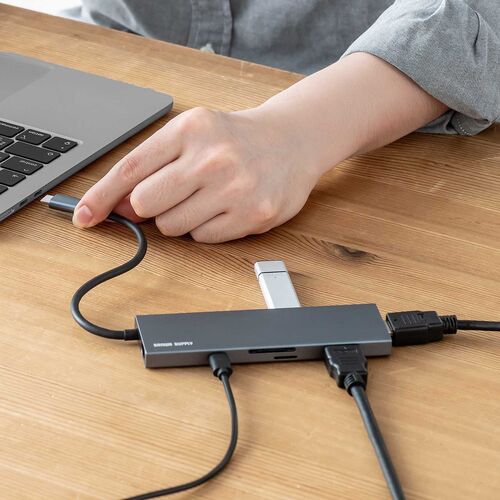 USB-C モバイルドッキングステーション（8-in-1・HDMI・フルHD・2画面・PD100W・急速充電・SD/microSDカードリーダー・USB-A・5Gbps・USBハブ・薄型）