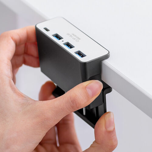 クリップ式USBハブ（Type-A接続・4ポート・クランプ固定・Type-C×1ポート・USB A×3ポート・机固定・1.5mケーブル・シルバー）