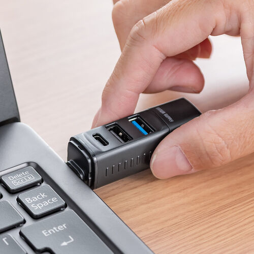 USBハブ（コンパクト・小型・USB Type-C接続・USB3.0・USB2.0・バスパワー・USB-Cポート・USB Aポート・3ポート・コンボハブ・黒色・軽量）