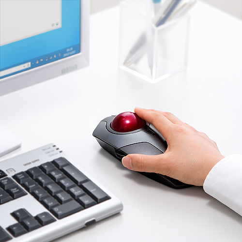 トラックボール（ワイヤレス・光学式・スクロール・充電式）