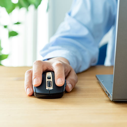 ワイヤレスマウス(Bluetooth・電池式・おすすめ・おしゃれ・人気・静音・多ボタン・中型・ブラック)  MA125BK