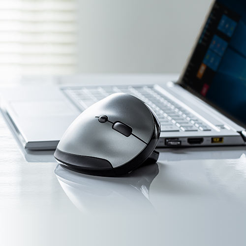 静音ワイヤレスマウス(無線・2.4G・ブルーLED・5ボタン・DPI切替・エルゴノミクス・人間工学・充電式・中型・シルバー)