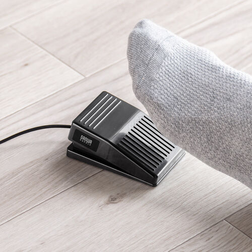 フットスイッチ（USB・フットペダル・有線接続・奥押し・カスタム可能・マクロ・プログラマブル・マウス操作対応・ショートカット割り当て・ゲーミング・配信・キーボード ）  MA212BK