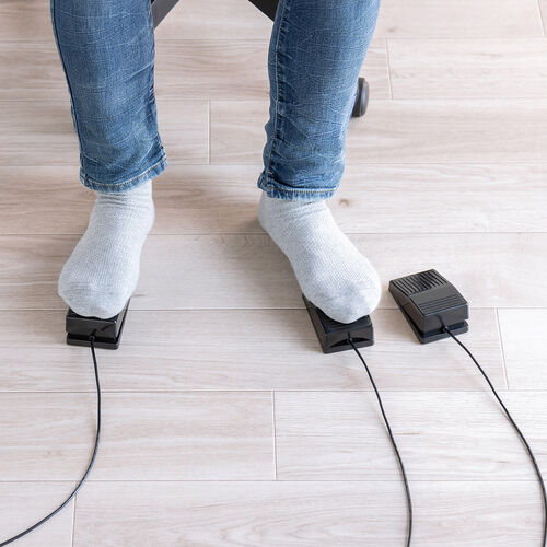 フットスイッチ（USB・フットペダル・有線接続・奥押し・カスタム可能・マクロ・プログラマブル・マウス操作対応・ショートカット割り当て・ゲーミング・配信・キーボード ）  MA212BK