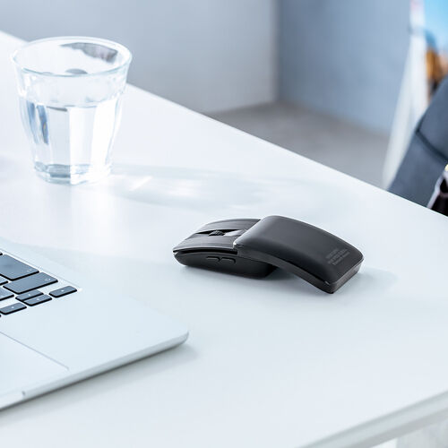 マウス（薄型・高速スクロール・Bluetooth・静音・スライドカバー・5ボタン・戻る/進むボタン・ポーチ付き・持ち運び・小型・携帯マウス・モバイルマウス・コンパクト・充電式・スリム・軽量・ブラック）
