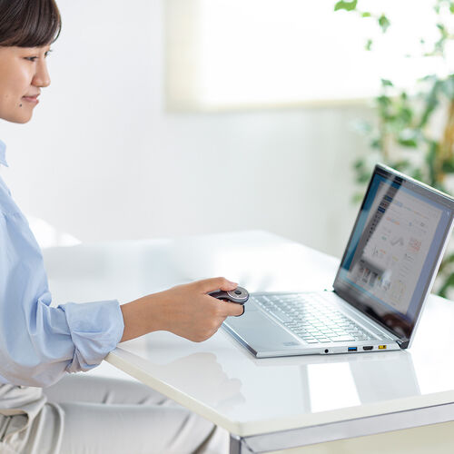 ワイヤレスマウス（リングマウス・Bluetooth接続・スティック搭載・5ボタン・充電式・フィンガーマウス・ガンメタリック・おすすめ） MABT156GM2