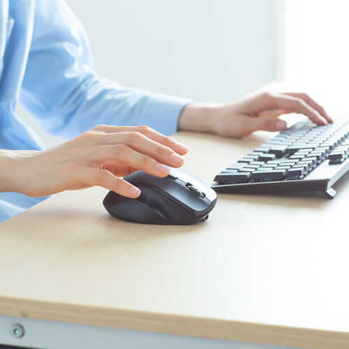 ワイヤレスマウス(Bluetooth・充電式・おすすめ・おしゃれ・人気・マルチペアリング・静音・ワイヤレス・DPI切替・ブラック）MABT191