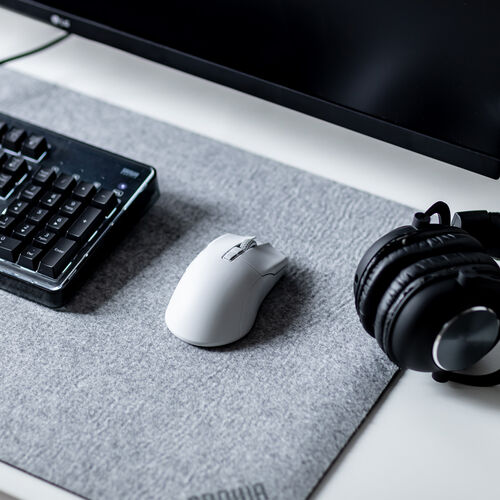 ゲーミングマウス（AIR LIGHT・超軽量 66g・Bluetooth・有線・ワイヤレス・マウス・PAW3395センサー・26000DPI・無線・充電・ホワイト）