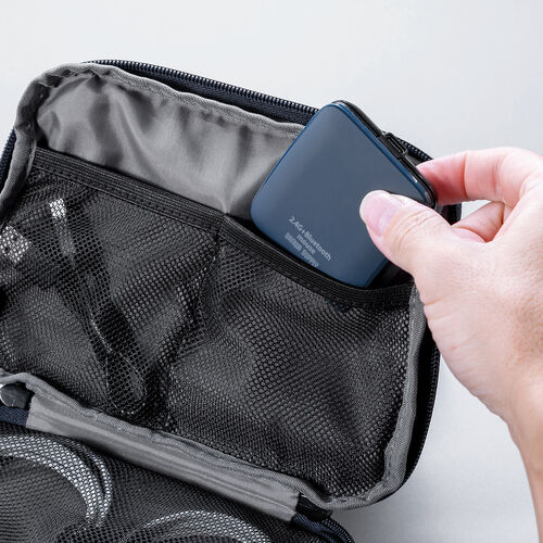 薄型マウス（Bluetooth・2.4GHzワイヤレス・スライドカバー・開閉で電源オンオフ・5ボタン・戻る/進むボタン・持ち運び・小型・コンパクト・USB-C充電式・スリム・軽量・静音・ブルー）