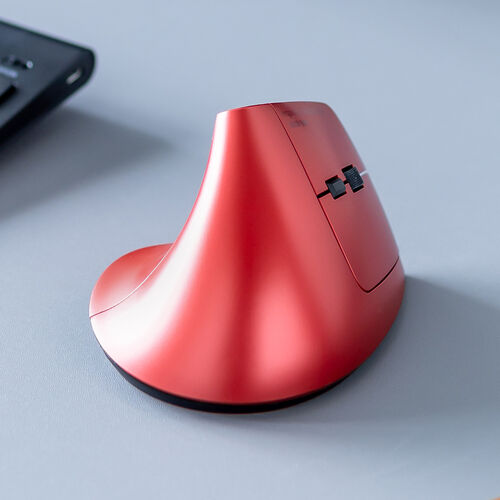 ワイヤレスマウス(Bluetooth・おすすめ・おしゃれ・人気・マルチペアリング・3台接続・エルゴノミクス・レシーバー・5ボタン・静音・電池式・レッド） MAWBT193R