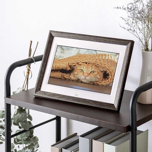 デジタルフォトフレーム（10.1インチ・1024×600画素・SD/USB・写真/動画/音楽・リモコン付き・スライドショー・リピート再生・木目調フレーム付き・記念日・プレゼント）