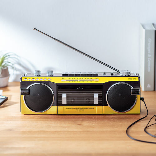 Bluetooth搭載 多機能ラジカセ ＆ カセット変換（デジタル保存・USBメモリ/SDカード・MP3プレーヤー・乾電池/AC電源・AM/FM/ラジオ・イエロー）