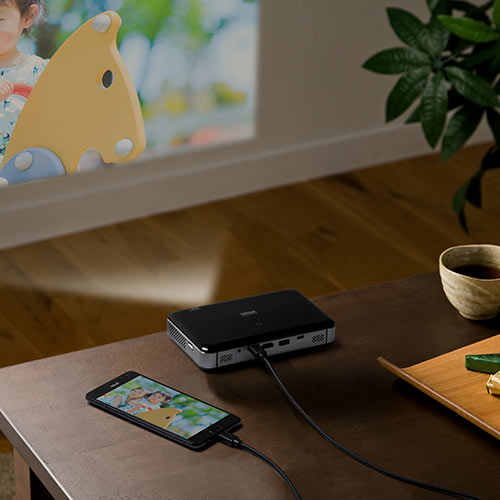 モバイルプロジェクター（400ルーメン・USB Type-C・HDMI・小型