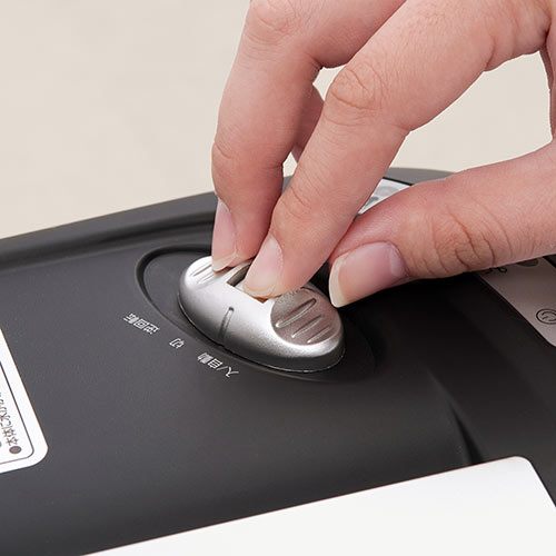 電動シュレッダー(業務用・家庭用・マイクロカット・6枚細断・連続5分使用・CD/DVD・クレジットカード対応) PSD008