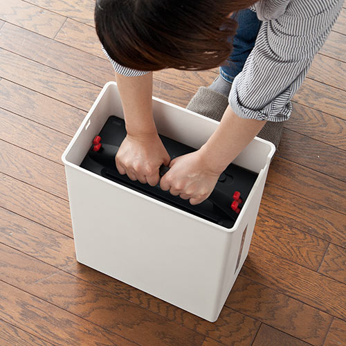 電動シュレッダー（家庭用・ゴミ圧縮機能付・クロスカット・クレジットカード・10枚細断） PSD024