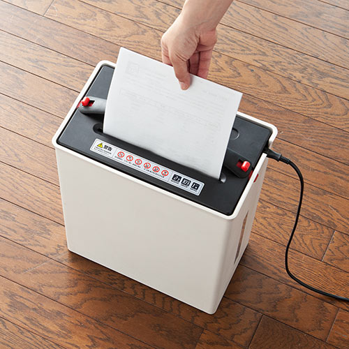 電動シュレッダー（家庭用・ゴミ圧縮機能付・クロスカット・クレジットカード・10枚細断） PSD024