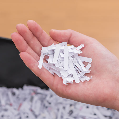 シュレッダー（家庭用・電動・クロスカット・A4・小型・クレジットカード・ホッチキス対応・コンパクト） PSD031 サンワサプライ