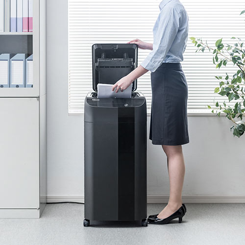 シュレッダー（業務用・電動・オートフィード・クロスカット・A4・連続使用・大型・68L・オフィス・ホッチキス対応・CD・DVD・クレジットカード） PSD038 サンワサプライ