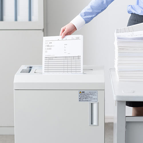 シュレッダー（業務用・電動・マイクロカット・A3・A4・連続使用・大型・50L・オフィス・クレジットカード・ホッチキス対応・オートフィード） PSD056 サンワサプライ