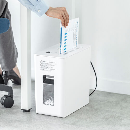 シュレッダー（静音・コンパクト・ パーソナルシュレッダー・電動・クロスカット・ホッチキス対応・最大5枚・カード・CD/DVD・9L・ホワイト）