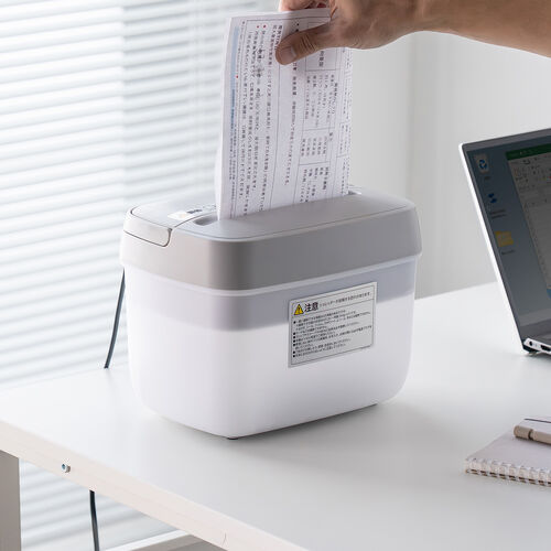 卓上シュレッダー（コンパクトシュレッダー・電動シュレッダー・A5対応・マイクロカット・2×12mm・電動・5枚同時細断・連続2分・5L）