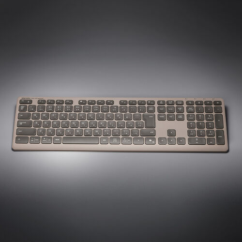 ワイヤレスキーボード（Bluetooth＆2.4Gレシーバー・日本語配列・フルサイズ・マルチペアリング3台・充電式・パンタグラフ式・ベージュ）