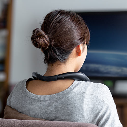 ウェアラブルスピーカー（肩かけ・ネックスピーカー・首かけスピーカー・Bluetooth・ワイヤレス・IPX5・MP3対応・ブラック）