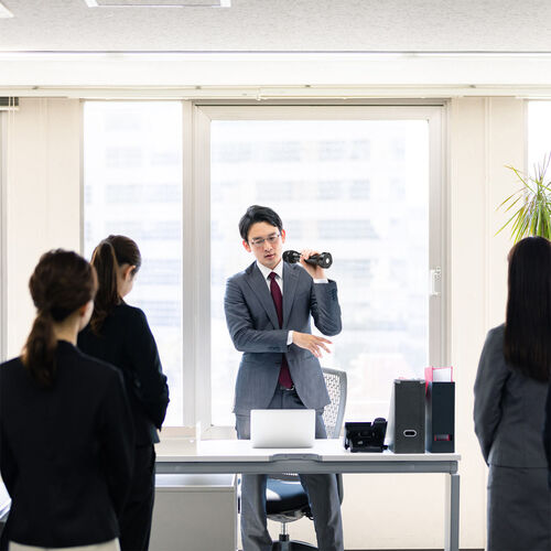 拡声器（マイク・小型・スピーカー＆マイク一体型・ブルートゥース・軽量・充電式・消防・自衛隊・選挙目・イベント）SP111