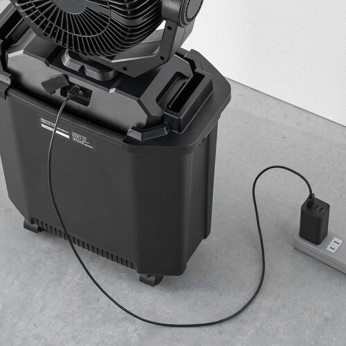 ミストファン（ノズル噴射式・扇風機・8L・自動首振り・コードレス・USB Type-C・充電式・キャスター付・キャンプ・現場・強力送風・リモコン・ブラック）