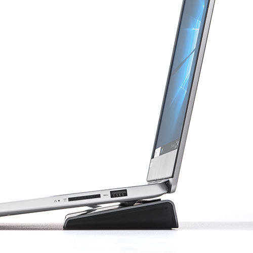 ドッキングステーション（USBハブ・Type-C・PD100W・HDMI・DisplayPort・VGA・2画面出力・有線LAN・カードリーダー）VGA017 サンワサプライ