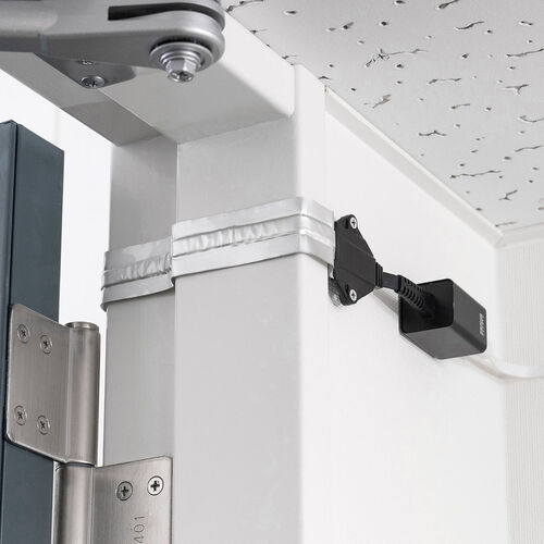 すきま用LANケーブル（カテゴリ5e・44cm・両面テープ・木ネジ・取付・窓・ドア・フラットケーブル）