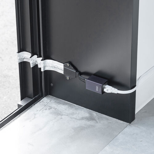 すきま用LANケーブル（カテゴリ6A・44cm・両面テープ・木ネジ・取付・窓・ドア・フラットケーブル）