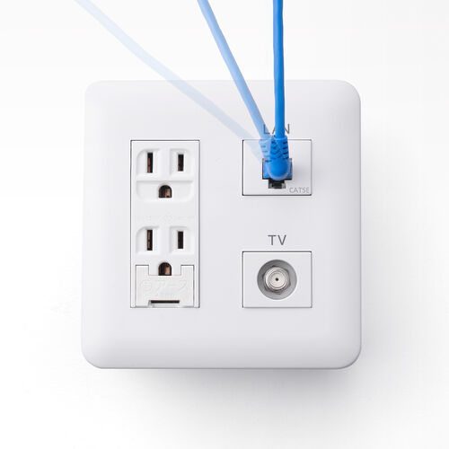 カテゴリ6A（コネクタ回転LANケーブル・10m・360°回転・L字・RJ45・コネクタ・難燃規格CM規格適合・ブルー）