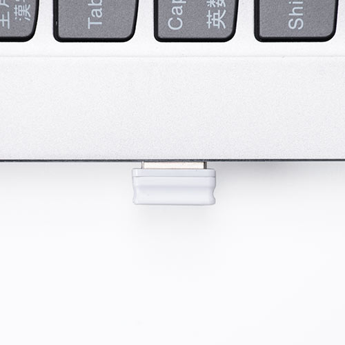 USBメモリ（超小型・キャップ式・32GB・USB3.2 Gen1・ホワイト）