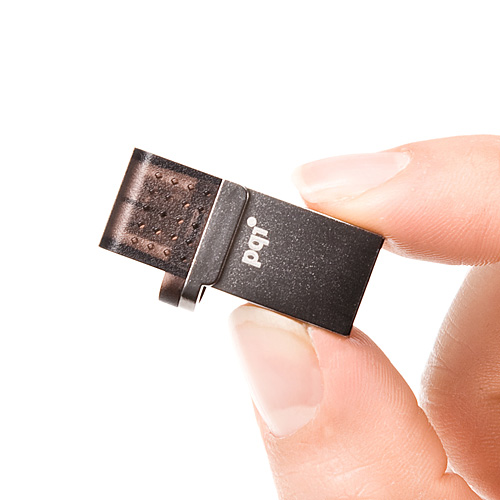 スマートフォン・タブレットPC対応 USBメモリ 32G（超小型・Android・USBホストWin8・Mac OS X対応・PQI製）