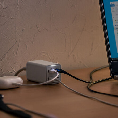 Type-C PD 充電器（4ポート・65W・急速充電器・GaN窒素ガリウム採用・PSE認証・USB-C/USB-A機器対応・iPhone・Android・iPad・MacBook）