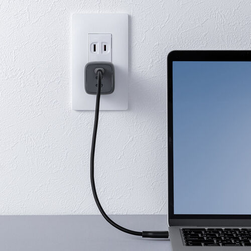 USB充電器（PD 充電器・1ポート最大67W・合計65W・3ポート・Type-C×3・GaN採用・超小型・折りたたみ式プラグ・急速充電・スマホ・タブレット・PSE適合商品）