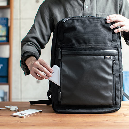 モバイルバッテリー（Lightning入力・ライトニングケーブルで充電対応・10000mAh・ 薄型・ホワイト・飛行機・持ち込み・機内）