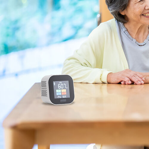 CO2測定器（二酸化炭素濃度測定・CO2モニター・NDIRセンサー・温度計・湿度計・卓上式・充電式・アラーム機能・400～5000PPM）