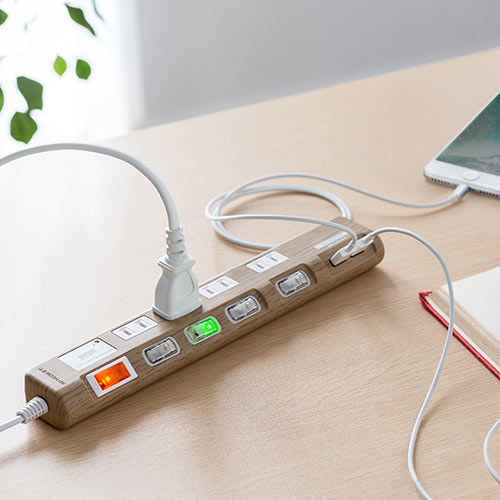 電源タップ（USB充電対応・iPhone/スマートフォン充電・雷ガード・木目調・2m・ライトブラウン・個別スイッチつき）