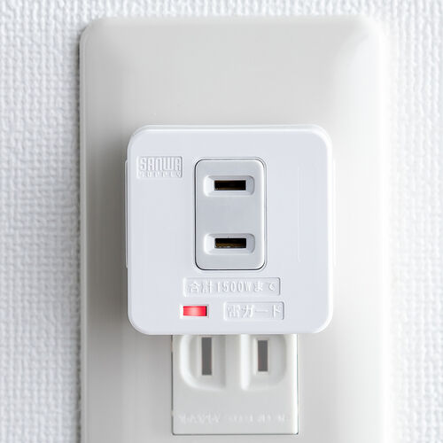 電源タップ（雷ガード・コンセント・3個口直付け・トリプルタップ）