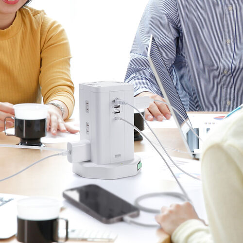 電源タップ（タワー・12個口・PD 20W対応・USB-A×3ポート・USB-C ×1ポート・3m・一括スイッチ付き・スイングプラグ・USB充電・延長コード・ホワイト）