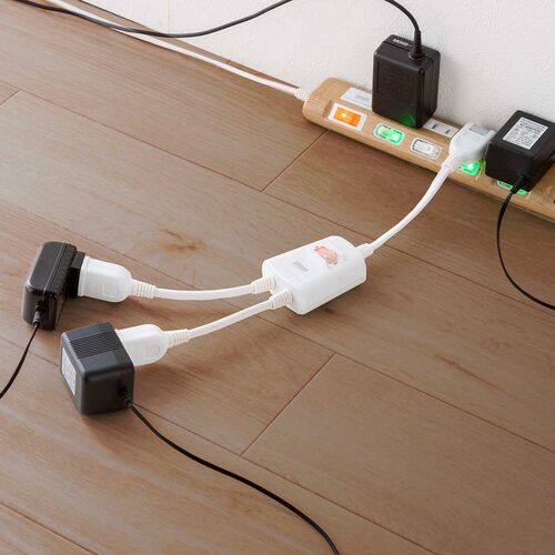 延長コード（短い・2個口・ACアダプタ対応・集中スイッチ付・ホワイト