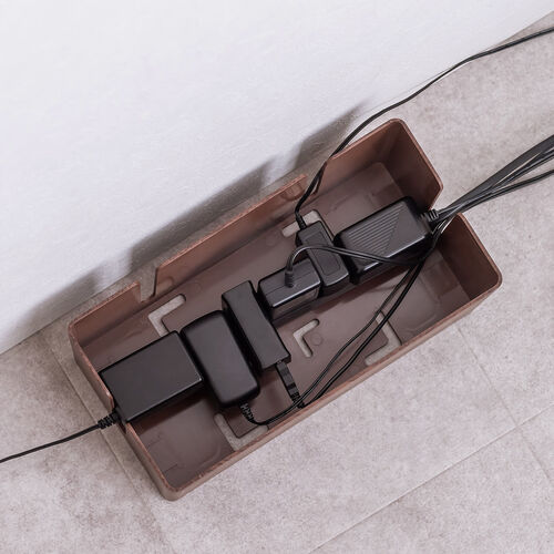 電源タップ（スリムタップ・AC8口・縦横差し込み・雷ガード・3m・ACアダプタ対応・シンプルデザイン・マット調・スイングプラグ・ブラック）