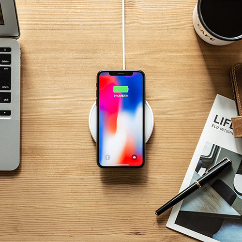 ワイヤレス充電器（Qi対応・iPhone 急速充電・9W充電対応・薄型・最大15W）