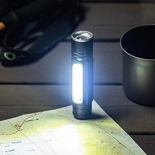 LED懐中電灯（USB充電式・防水・IPX4・最大180ルーメン・小型・ハンディライト・COBチップ・マグネット・吊り下げフック内蔵）