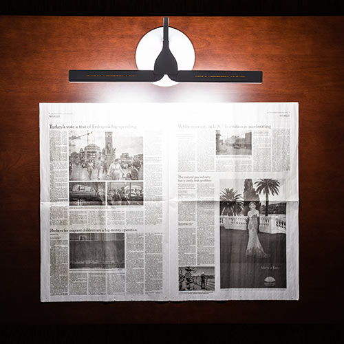 LEDデスクライト（充電式・コードレス・無段階調光・3段階調色・AC電源・280ルーメン・発光面可動式・フレキシブルアーム・ブラック）