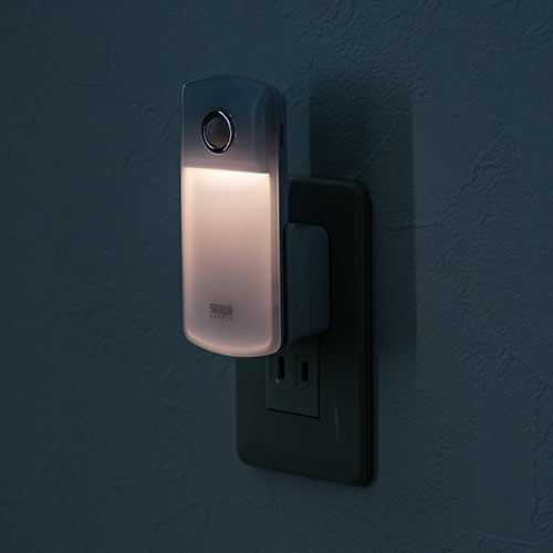 【アウトレット･訳あり・セール】人感センサー付きLEDライト（足元灯 ナイトライト 自動点灯 自動消灯 手持ちライト 小型 充電式 AC電源 屋内用）