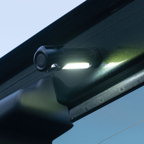 小型防水LEDライト（USB充電式・マグネット内蔵・防水仕様・IPX6・最大400ルーメン・面発光COB LED・自転車用アタッチメント付き）