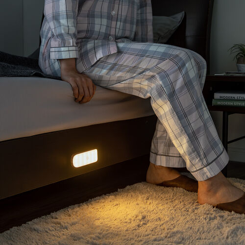 人感センサーライト（LED・マグネット・ネジ穴・メタルプレート取付け・常時点灯対応・65ルーメン・木目調） LED065BRM